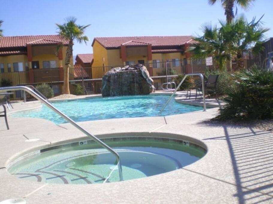 Mesquite Retreat 2 Bd Condo By Cool Properties Llc Exterior photo